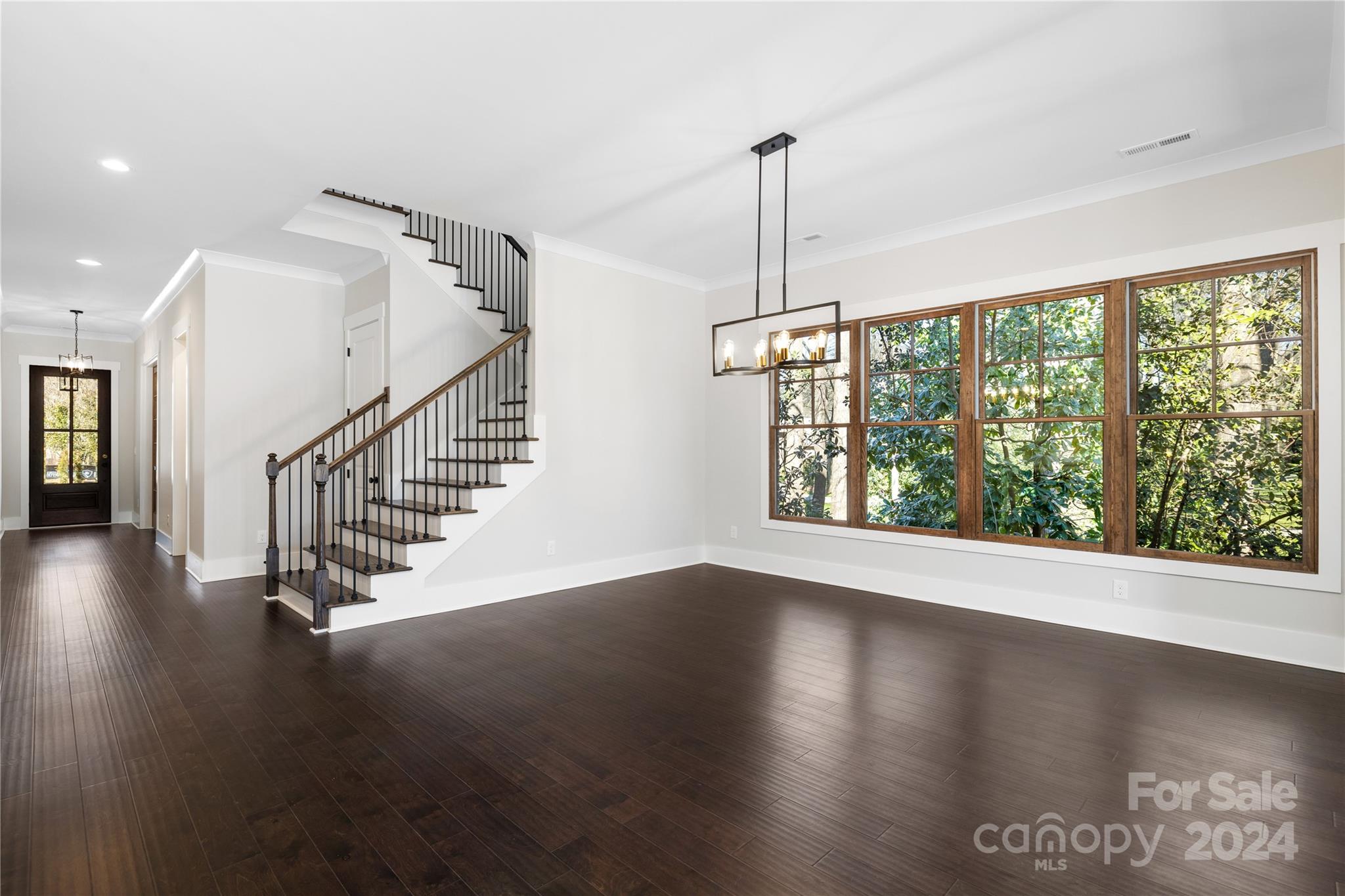 8203 Fairview Road Charlotte, NC 28211 - Photo 5 of 40 Gallery Image 5