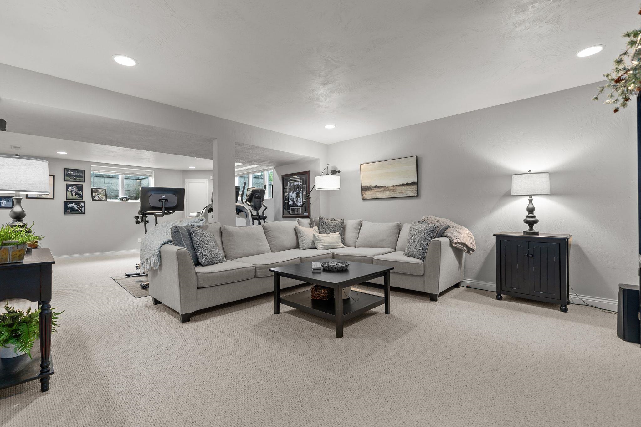 4916 Silentwind Way Appleton, WI 54913 - Photo 46 of 70