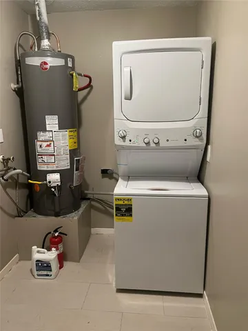 $2,290 | 4803 Sanford Road, Houston, TX 77035