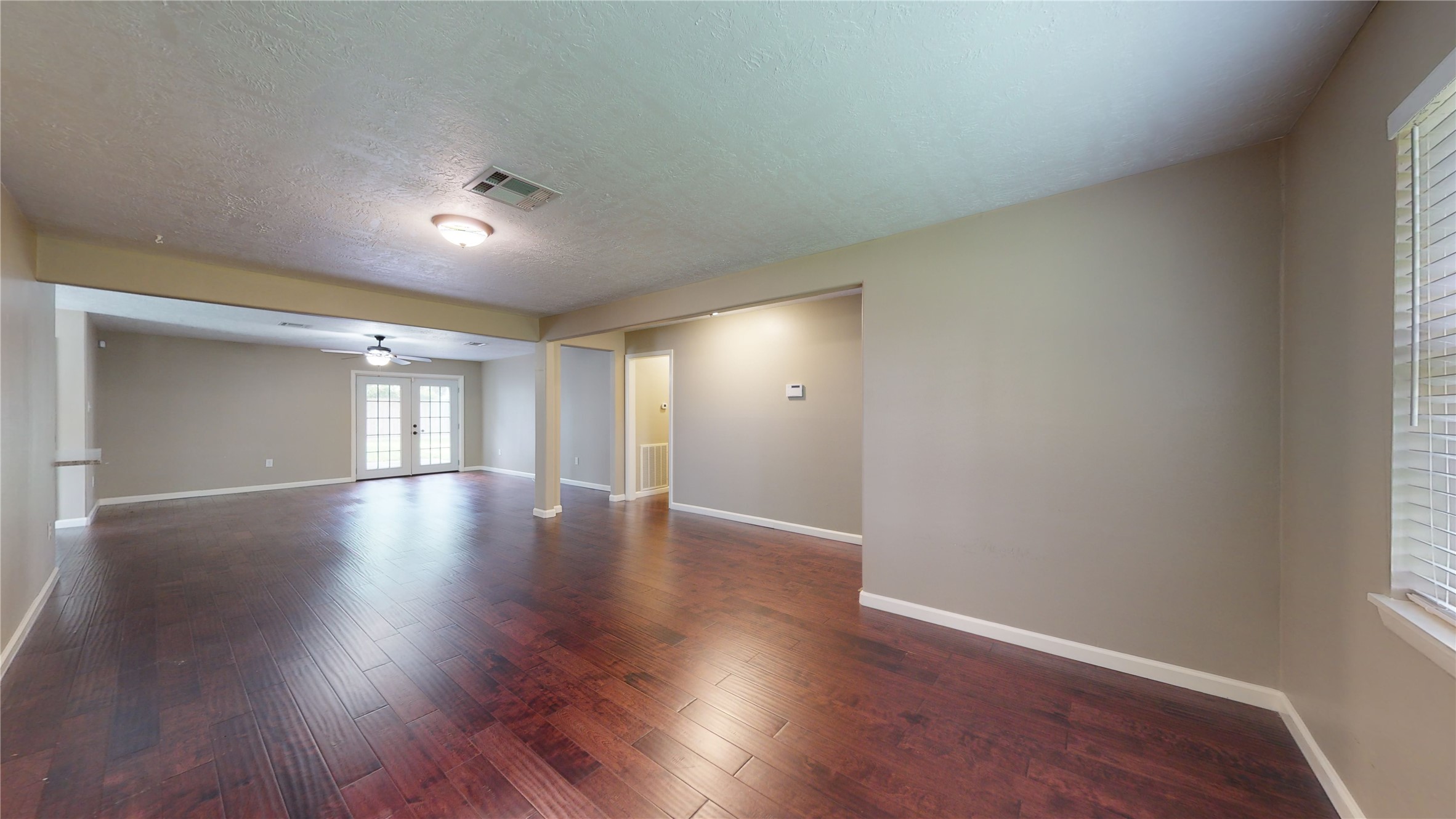 4803 Sanford Road Houston, TX 77035 - Photo 6 of 28 Another view of the livingroom area.