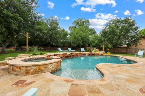 $2,699,900 | 5002 Finley Drive, Austin, TX 78731