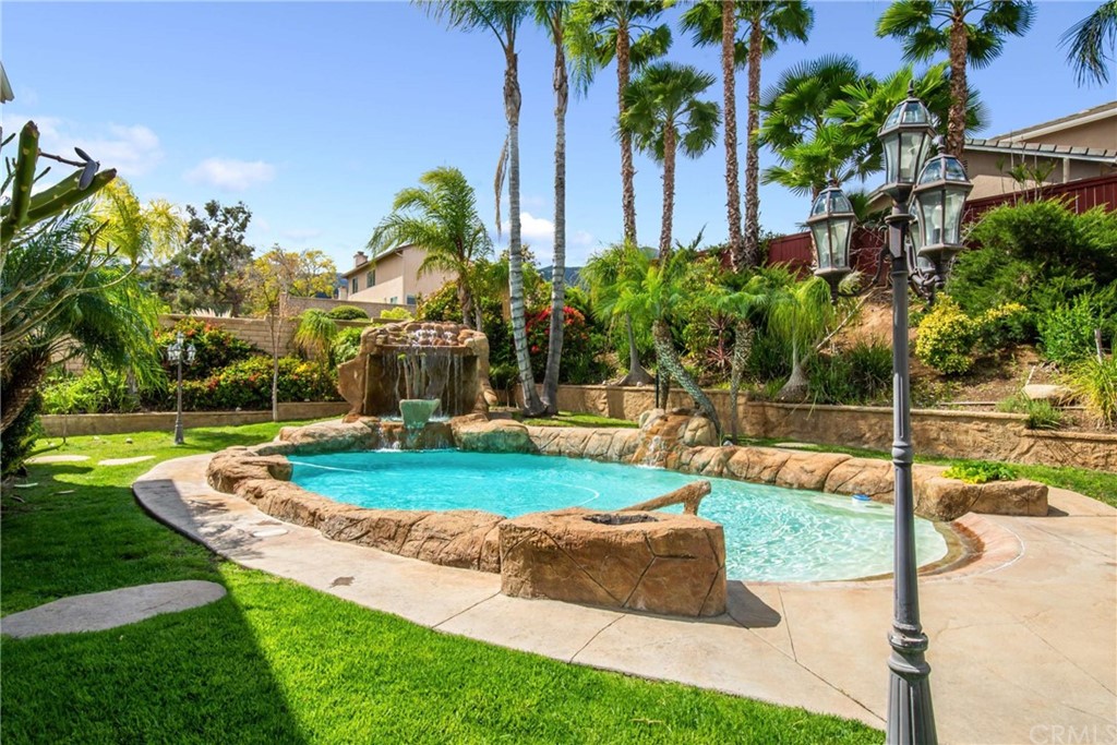 23537 Cantara Road Corona, CA 92883 - Photo 52 of 60