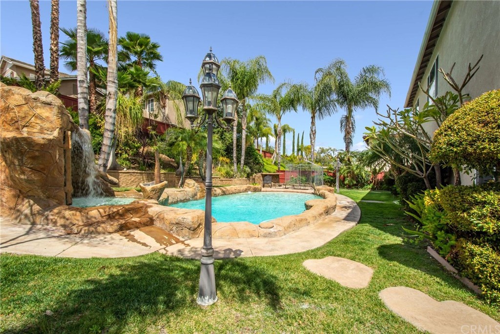 23537 Cantara Road Corona, CA 92883 - Photo 55 of 60 a view of a backyard