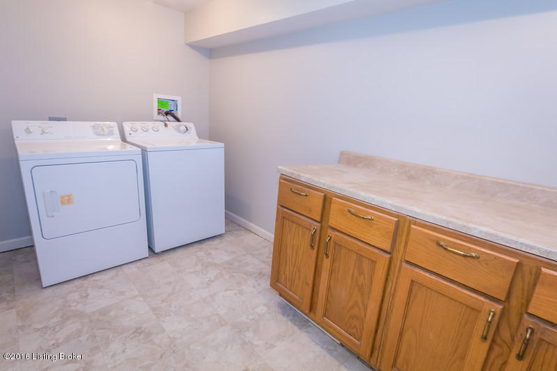 5408 Chenoweth Run Road Louisville, KY 40299 - Photo 36 of 43 Laundry Room