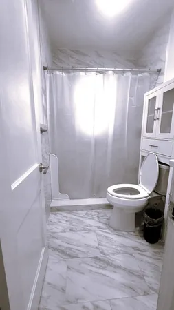 $2,200 | 11718 Northwest 1st Avenue, Miami, FL 33168