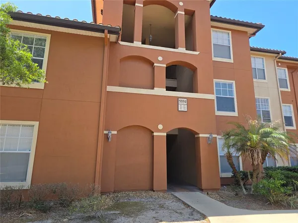 $1,600 | 5554 Metrowest Boulevard, Unit 202, Orlando, FL 32811