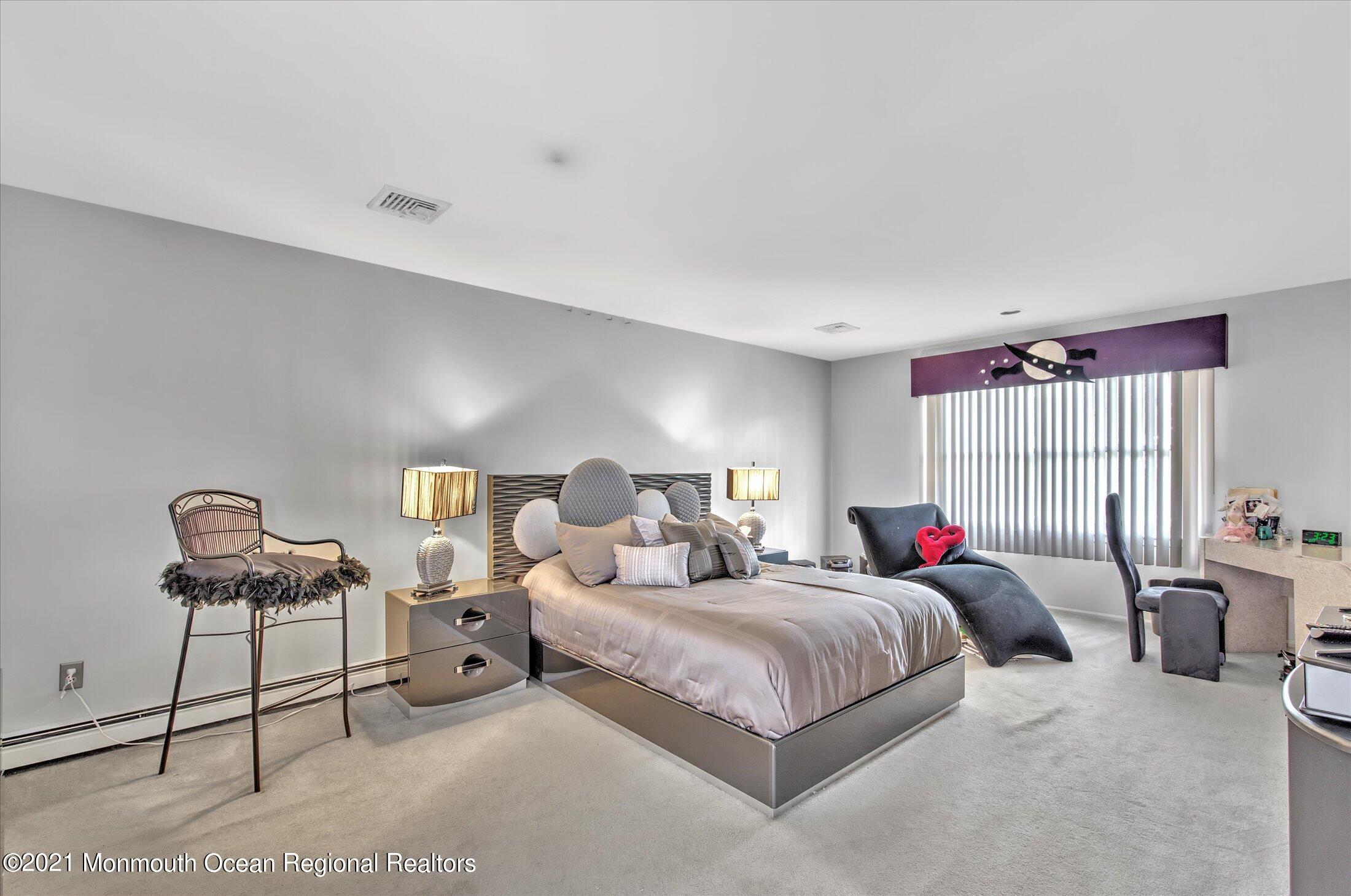 59 Templar Road Manalapan, NJ 07726 - Photo 22 of 39 MASTER BEDROOM