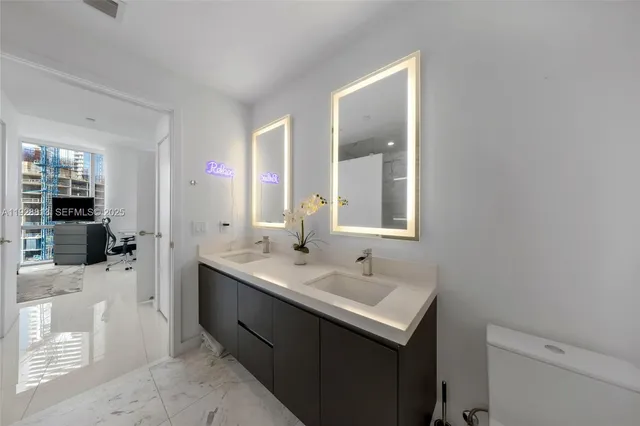 $569,000 | 851 Northeast 1st Avenue, Unit 1700, Miami, FL 33132