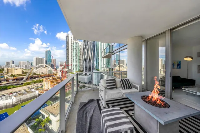 $569,000 | 851 Northeast 1st Avenue, Unit 1700, Miami, FL 33132