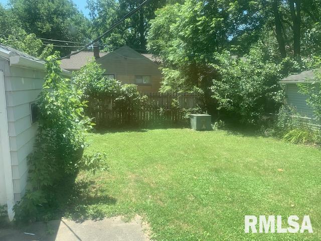 14 Ruth Court Springfield, IL 62704 - Photo 9 of 10