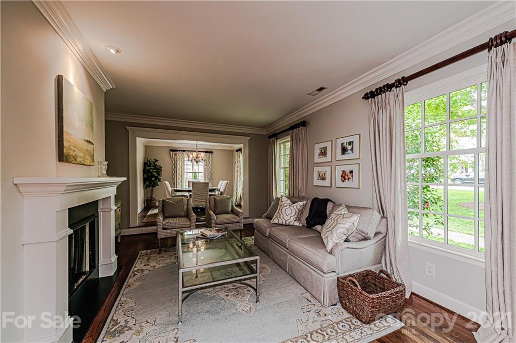 1331 Rutledge Avenue Charlotte, NC 28211 - Photo 5 of 45 Gallery Image 5