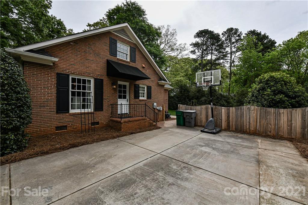 1331 Rutledge Avenue Charlotte, NC 28211 - Photo 42 of 45 Gallery Image 42