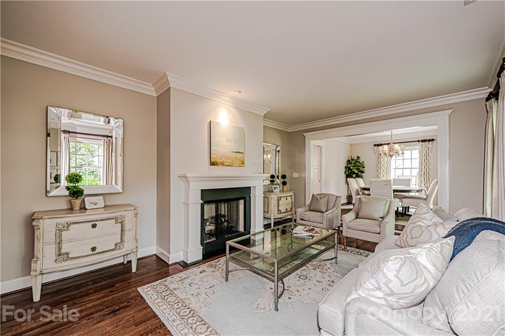1331 Rutledge Avenue Charlotte, NC 28211 - Photo 6 of 45 Gallery Image 6