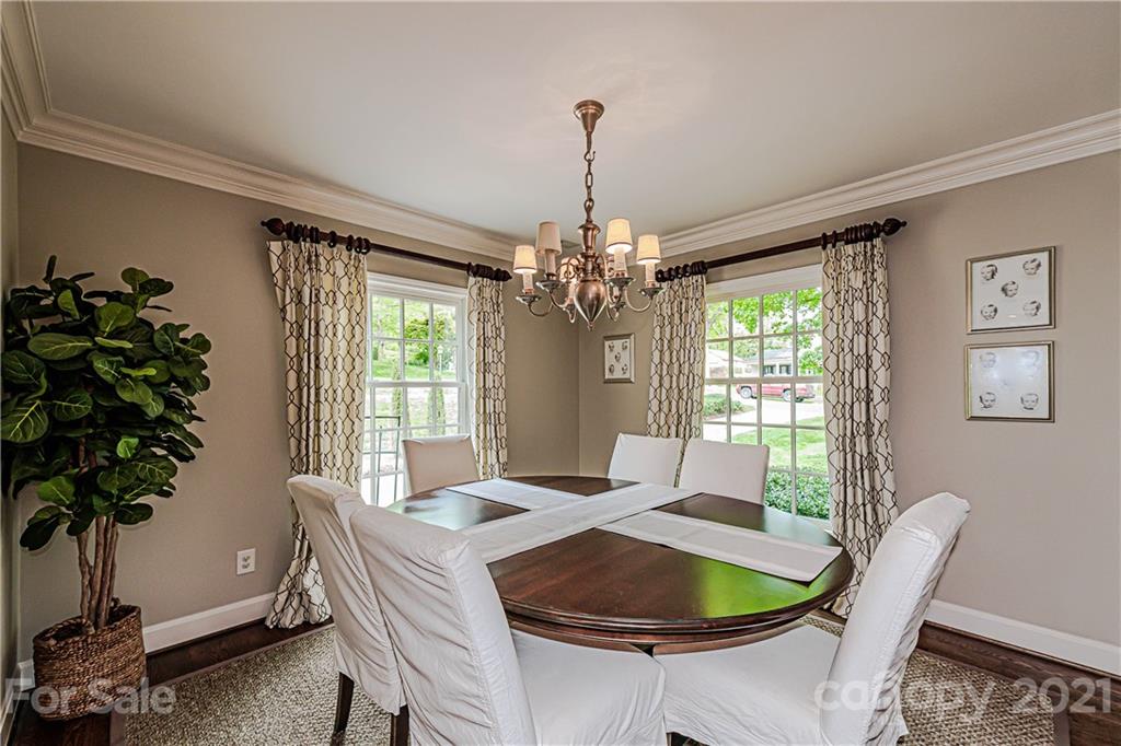 1331 Rutledge Avenue Charlotte, NC 28211 - Photo 8 of 45 Gallery Image 8