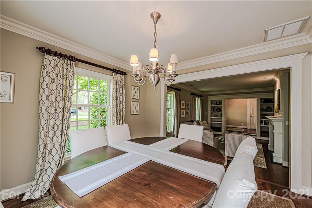 1331 Rutledge Avenue Charlotte, NC 28211 - Photo 9 of 45 Gallery Image 9