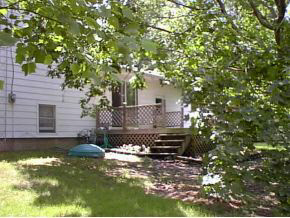 302 Oak Street Rochester, IN 46975 - Photo 2 of 3