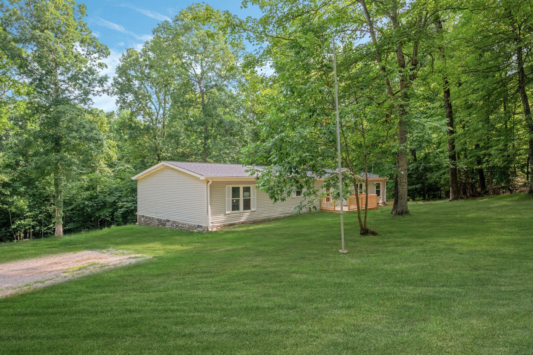840 Promise Land Road Charlotte, TN 37036 - Photo 32 of 38 PARK-LIKE Yard +Setting on Picturesque Promiseland Road 5.91 Acres+/-