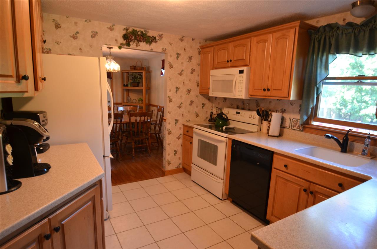 3 Joey Road Merrimack, NH 03054 - Photo 7 of 19