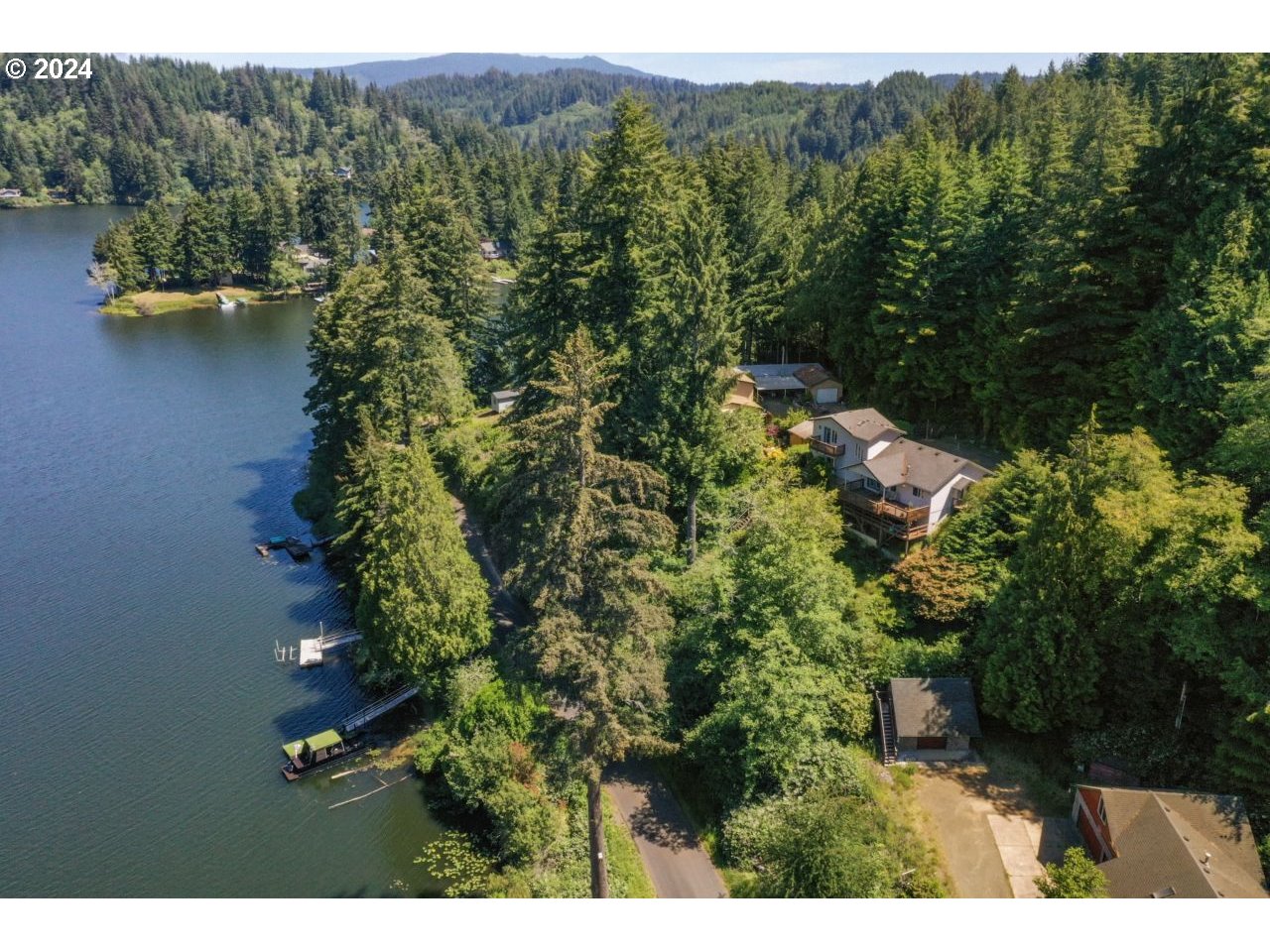 6130 Santa Road Florence, OR 97439 - Photo 2 of 48 Gallery Image 2