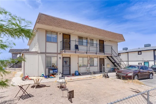 $1,064 | 805 Palo Verde Drive, Unit C, Henderson, NV 89015