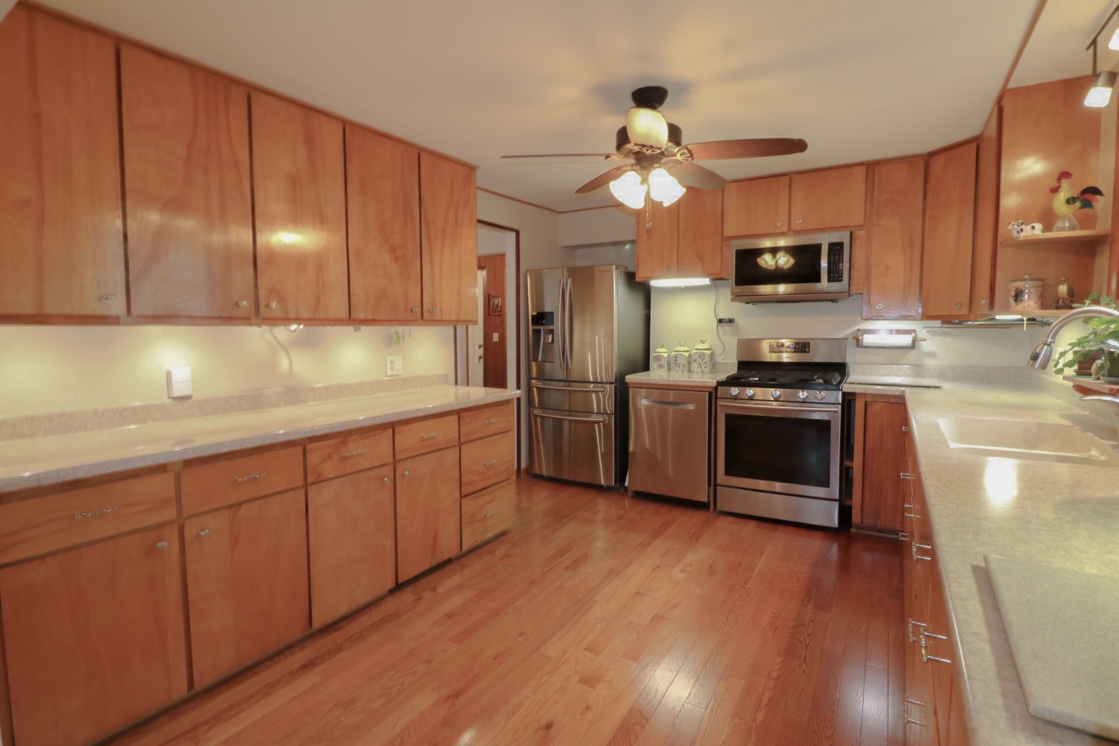 5830 Lee Road Shabbona, IL 60550 - Photo 6 of 16