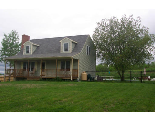 71 Ellis Road Southbridge, MA 01550 - Photo 1 of 3