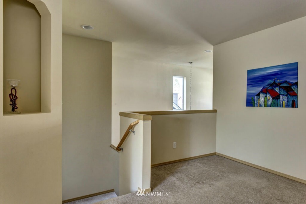 19230 25th Avenue Southeast Bothell, WA 98012 - Photo 15 of 21 Gallery Image 15
