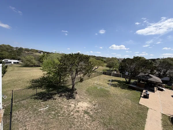 $3,000 | 4070 Outpost Trace, Lago Vista, TX 78645