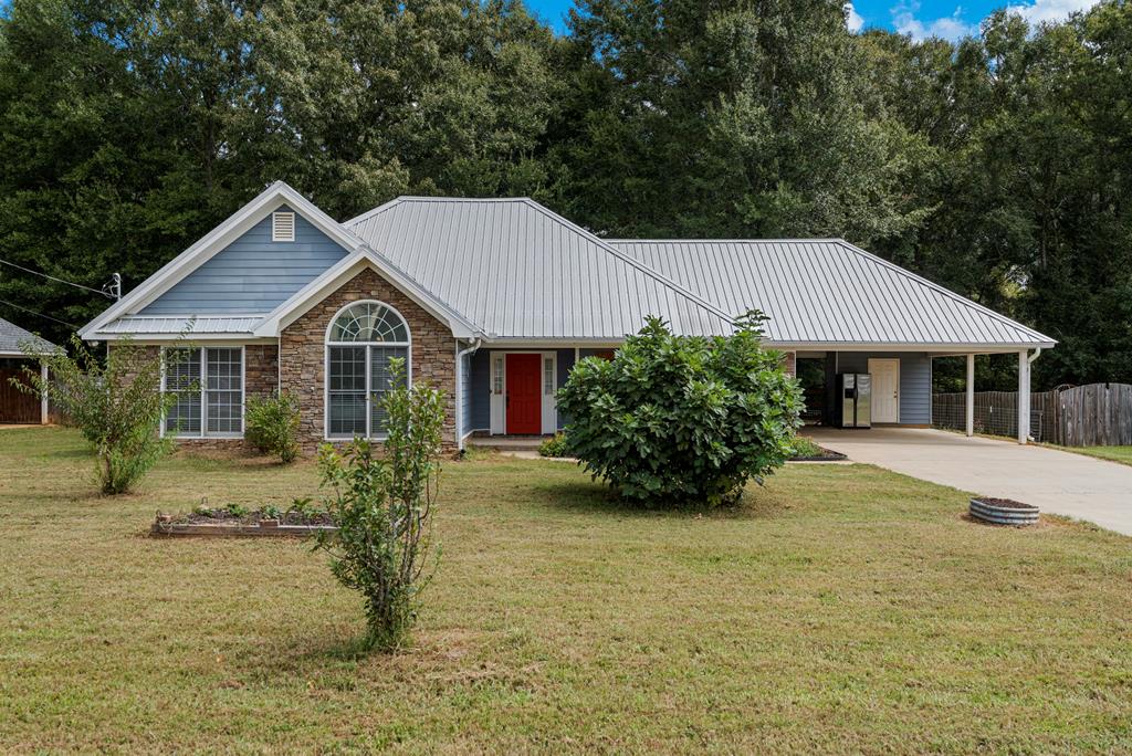259 Owens Road Fort Mitchell, AL 36856 - Photo 1 of 26 Main View