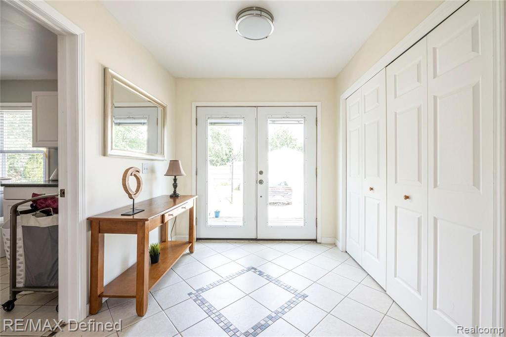 2583 Harrison Avenue Rochester Hills, MI 48307 - Photo 10 of 31