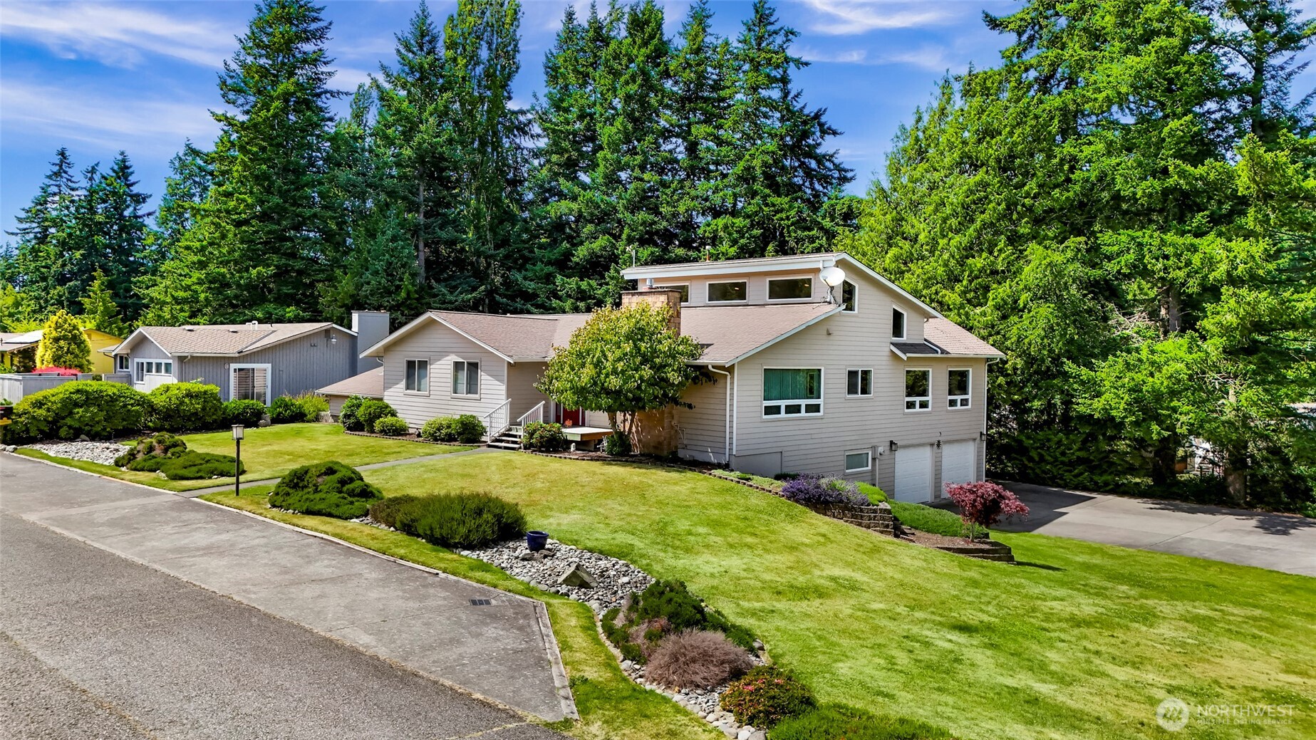 527 Fern Road Bellingham, WA 98225 - Photo 2 of 40