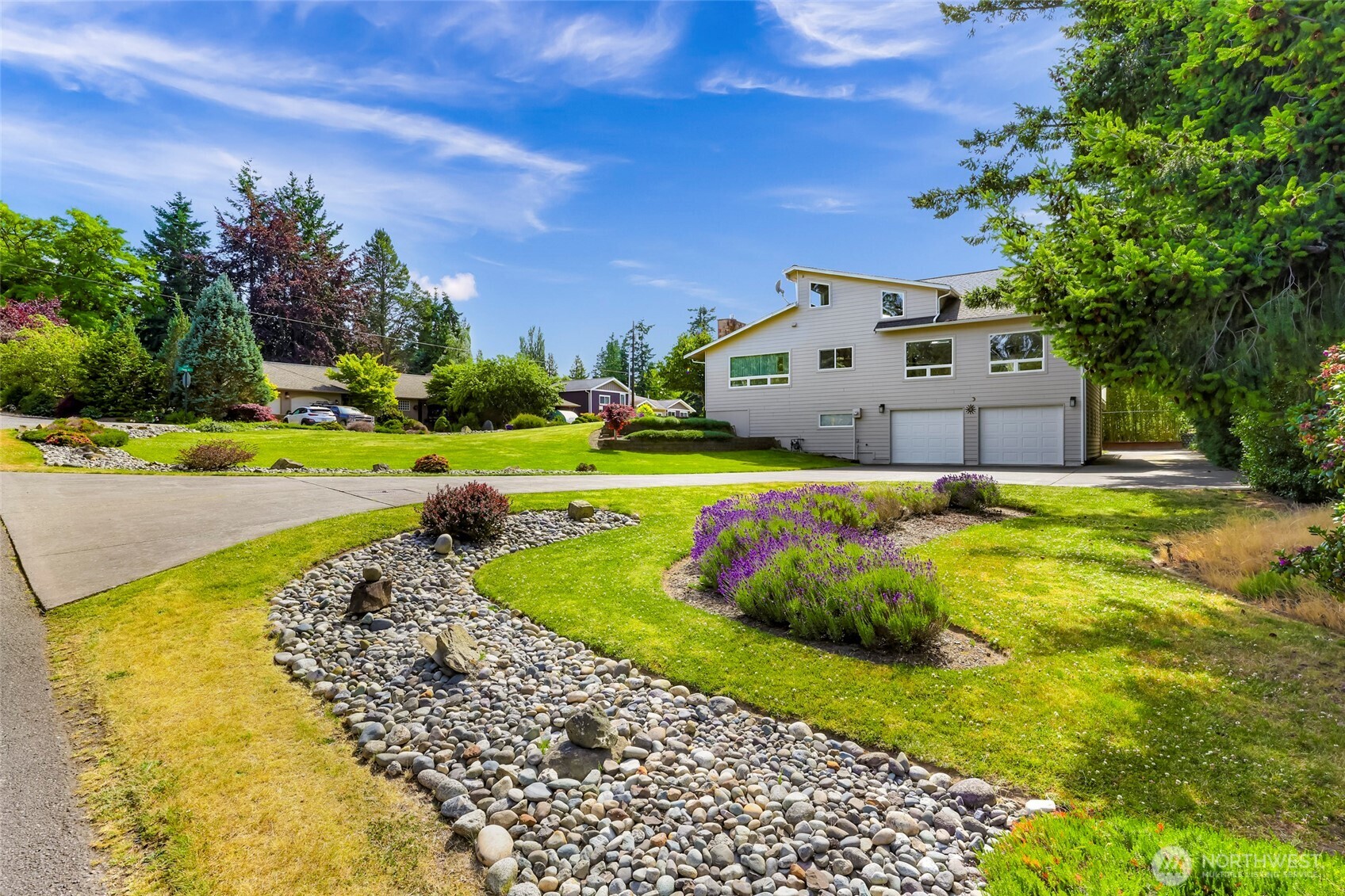 527 Fern Road Bellingham, WA 98225 - Photo 3 of 40