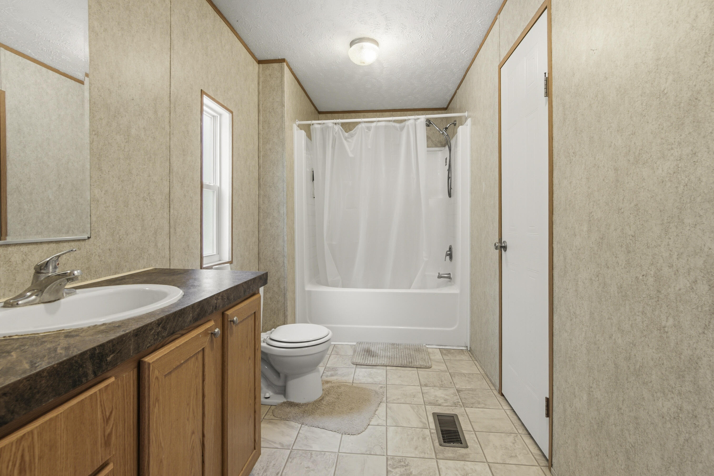 10732 Huckaba Road Red Level, AL 36474 - Photo 17 of 43 DSC01026 (1)