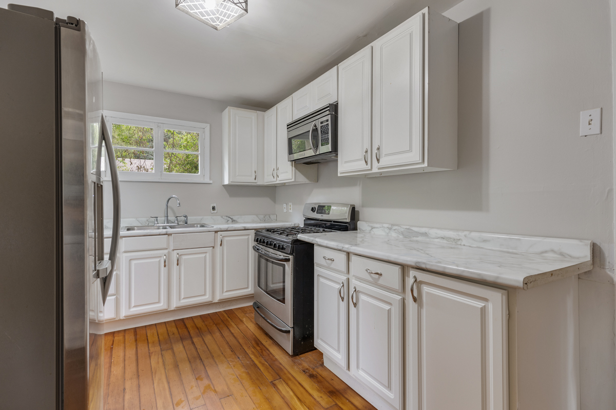 148 Wildwood Road Algonquin, IL 60102 - Photo 11 of 17