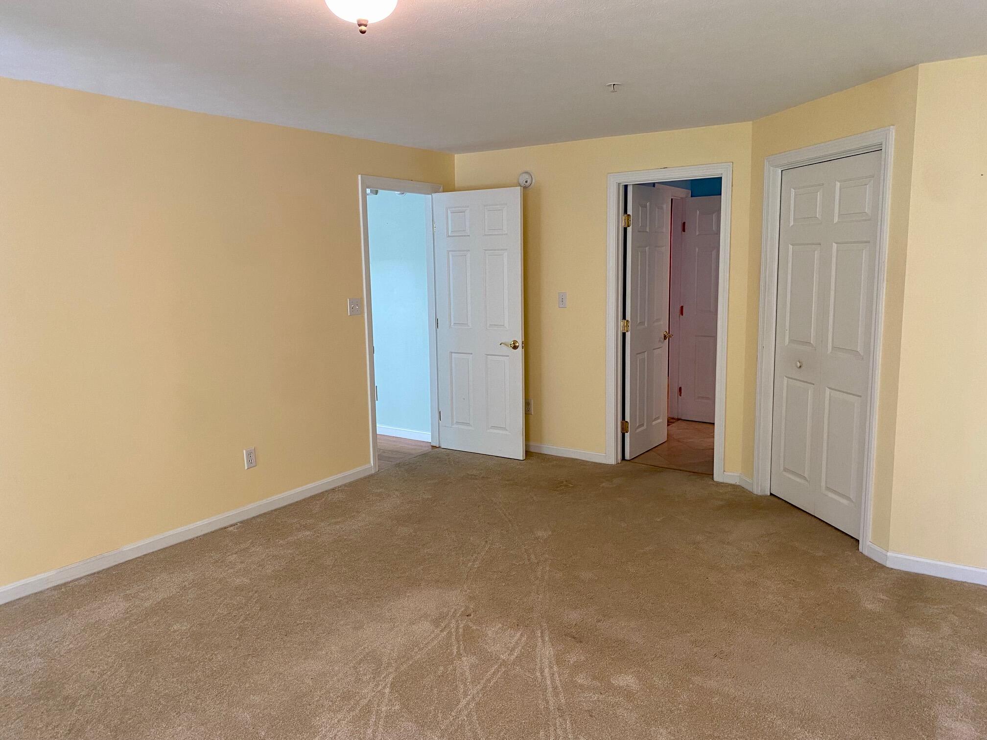8 Ridgefield Drive, Unit 10 Gorham, ME 04038 - Photo 22 of 47 IMG_7913