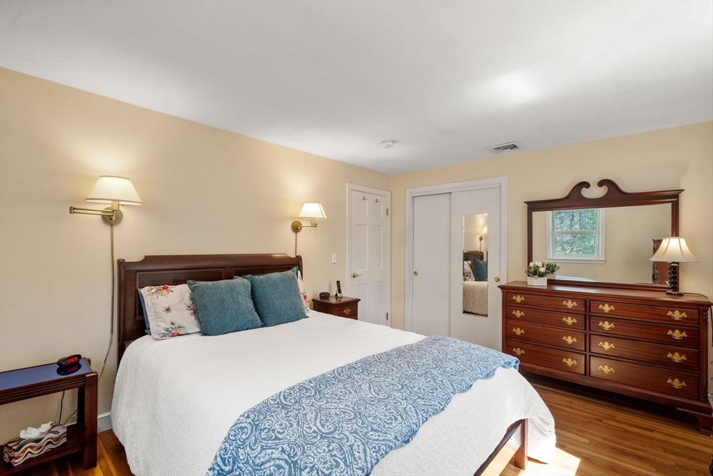 23 Hillcrest Road Medfield, MA 02052 - Photo 17 of 40