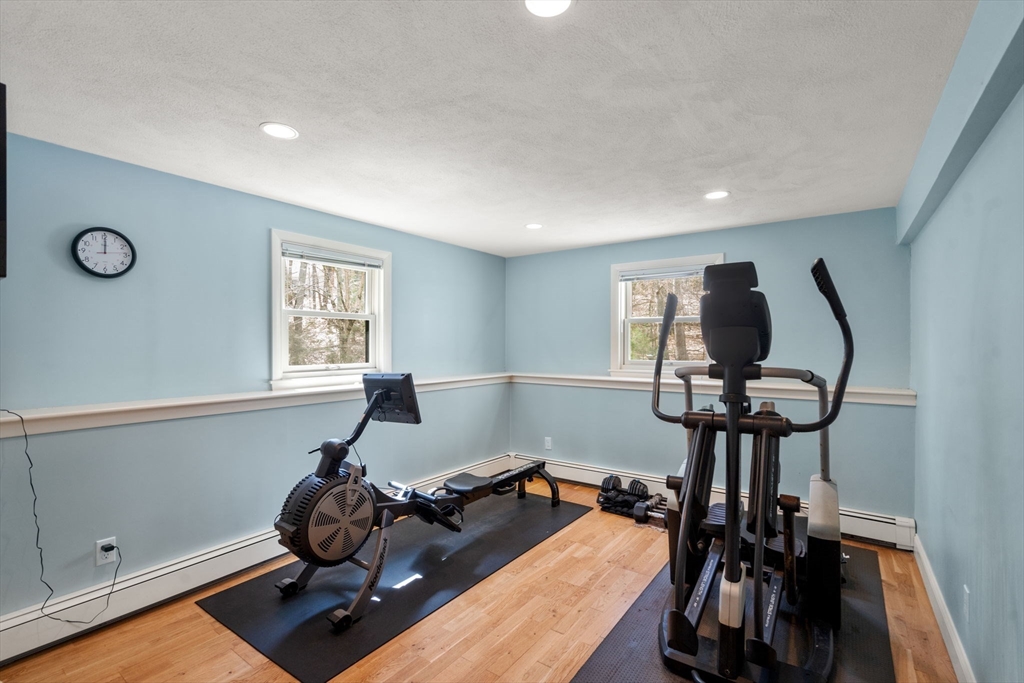 23 Hillcrest Road Medfield, MA 02052 - Photo 23 of 40