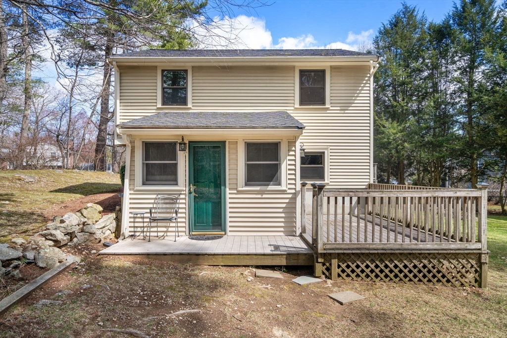 23 Hillcrest Road Medfield, MA 02052 - Photo 33 of 40