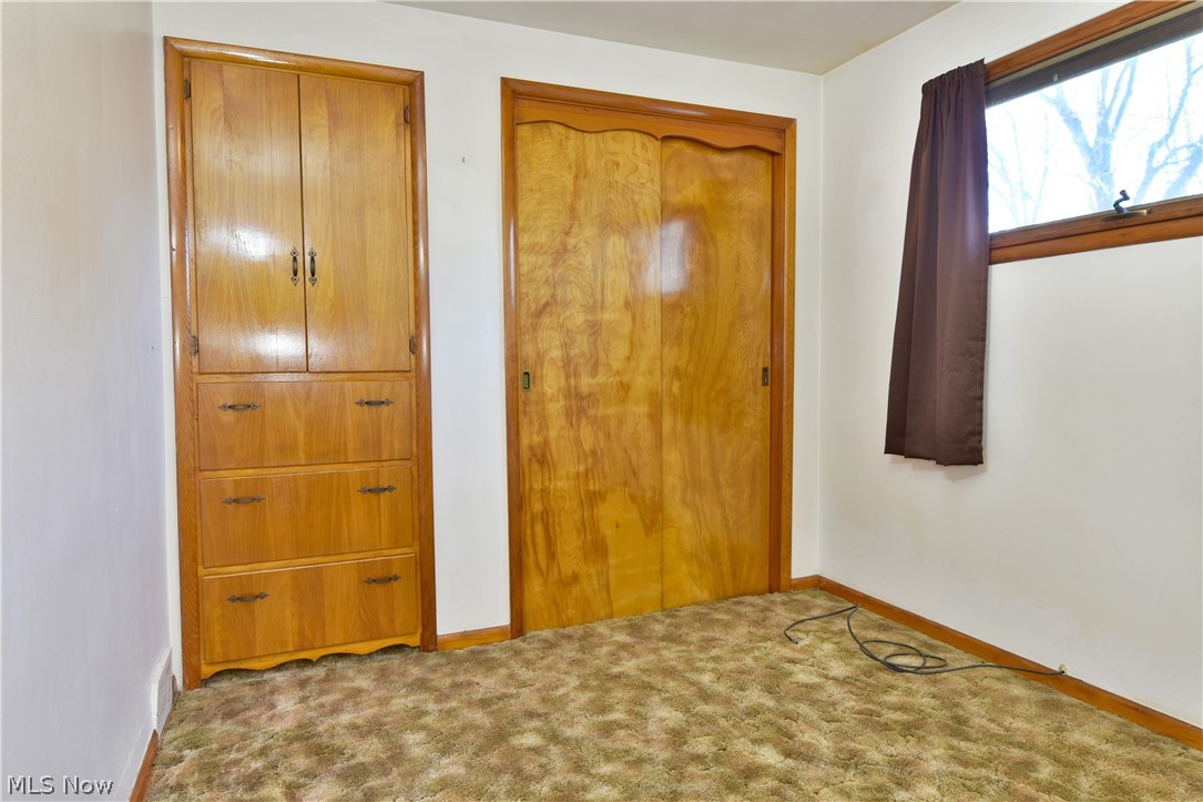 81 Spring Street Southeast Hubbard, OH 44425 - Photo 11 of 35 Gallery Image 11