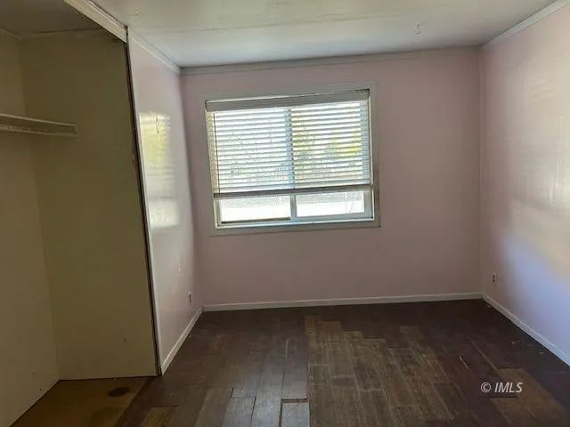 a view of a window in a room