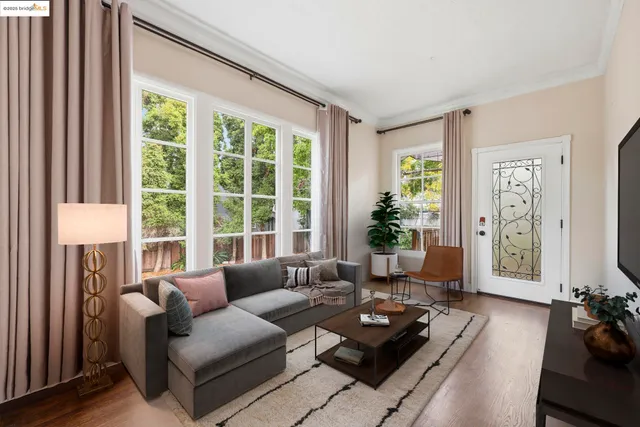 $1,500,000 | 5449 Barrett Avenue, El Cerrito, CA 94530