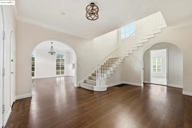 $1,500,000 | 5449 Barrett Avenue, El Cerrito, CA 94530