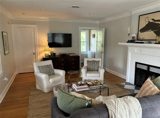 $661,000 | 201 West 51 Terrace, Kansas City, MO 64112