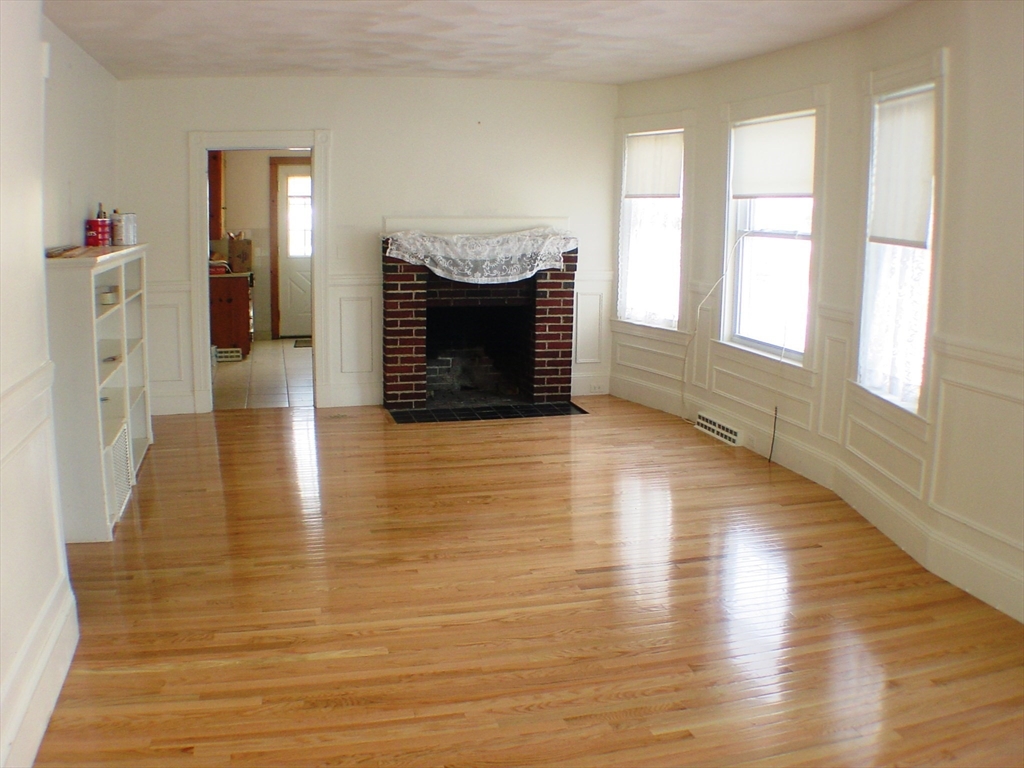 78 Walnut Street, Unit 78 Natick, MA 01760 - Photo 2 of 5