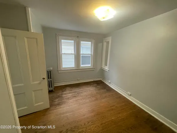 $1,450 | 949 North Irving Avenue, Unit 2, Scranton, PA 18510