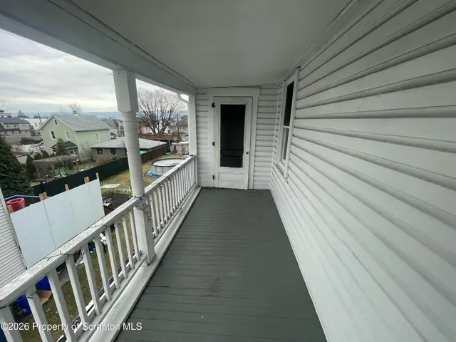 $1,700 | 949 North Irving Avenue, Unit 2, Scranton, PA 18510