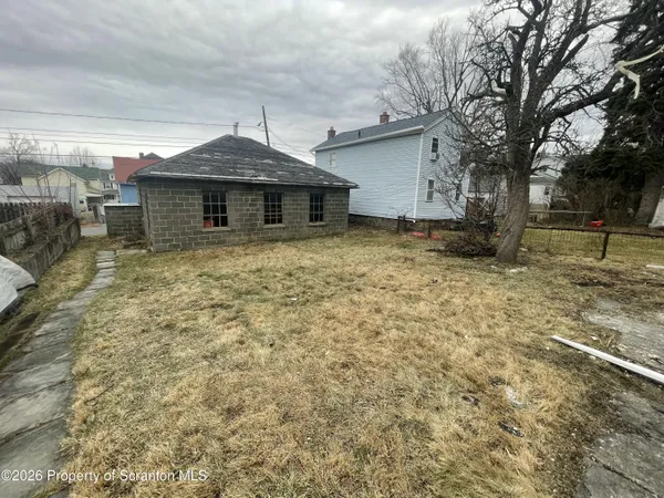 $1,450 | 949 North Irving Avenue, Unit 2, Scranton, PA 18510