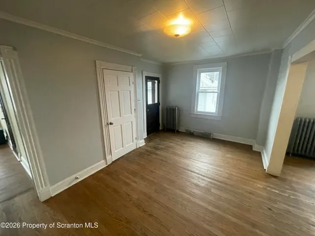 $1,700 | 949 North Irving Avenue, Unit 2, Scranton, PA 18510