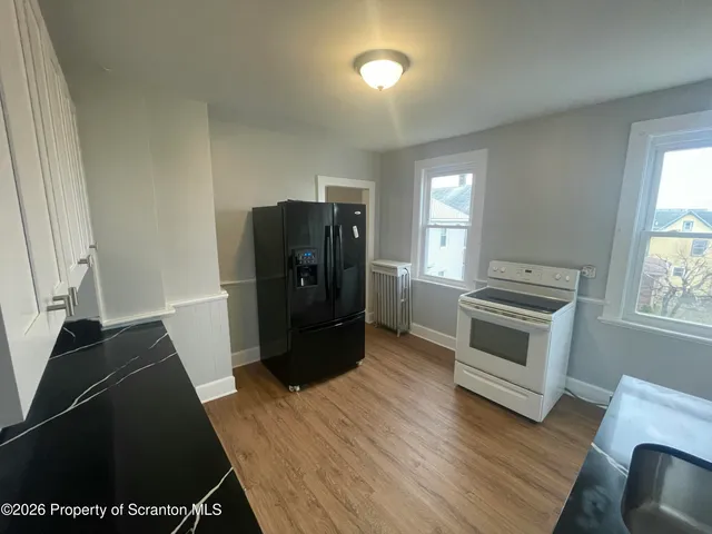 $1,700 | 949 North Irving Avenue, Unit 2, Scranton, PA 18510