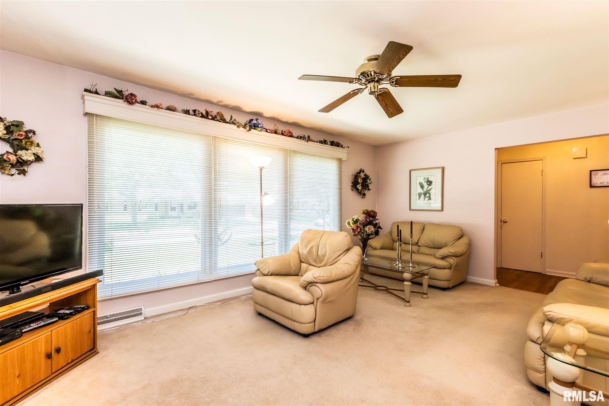 1022 Brookhill Road Peoria, IL 61615 - Photo 5 of 50 Gallery Image 5